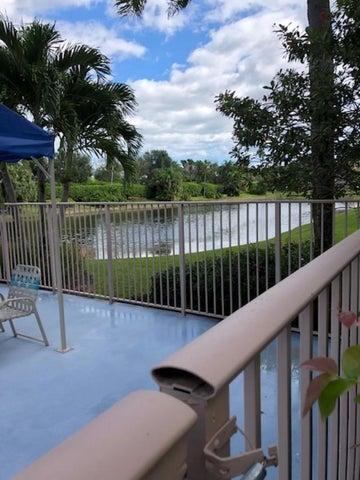 Foto del edificio - 7341 Amberly Ln