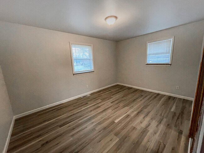 Foto del edificio - 5157 Scioto Darby Rd