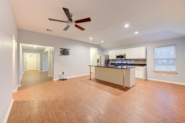 Foto del edificio - 503 W Linney St