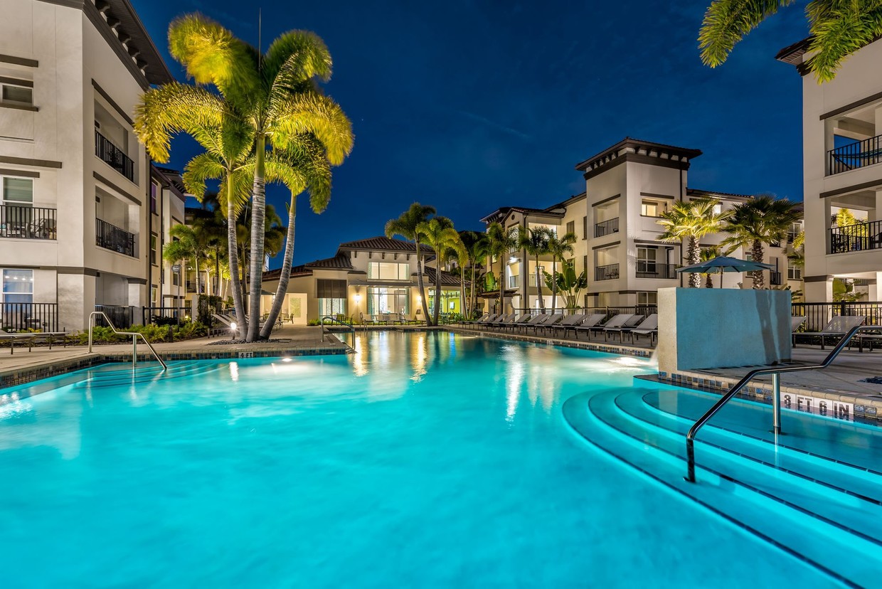 Jefferson Westshore Apartments - Tampa, FL | Apartments.com