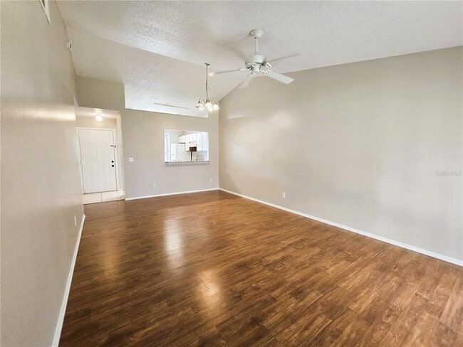 Foto del edificio - 2407 King Oak Ct