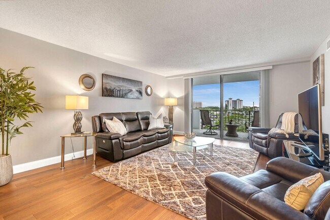 Foto del edificio - 1208 Marine Way