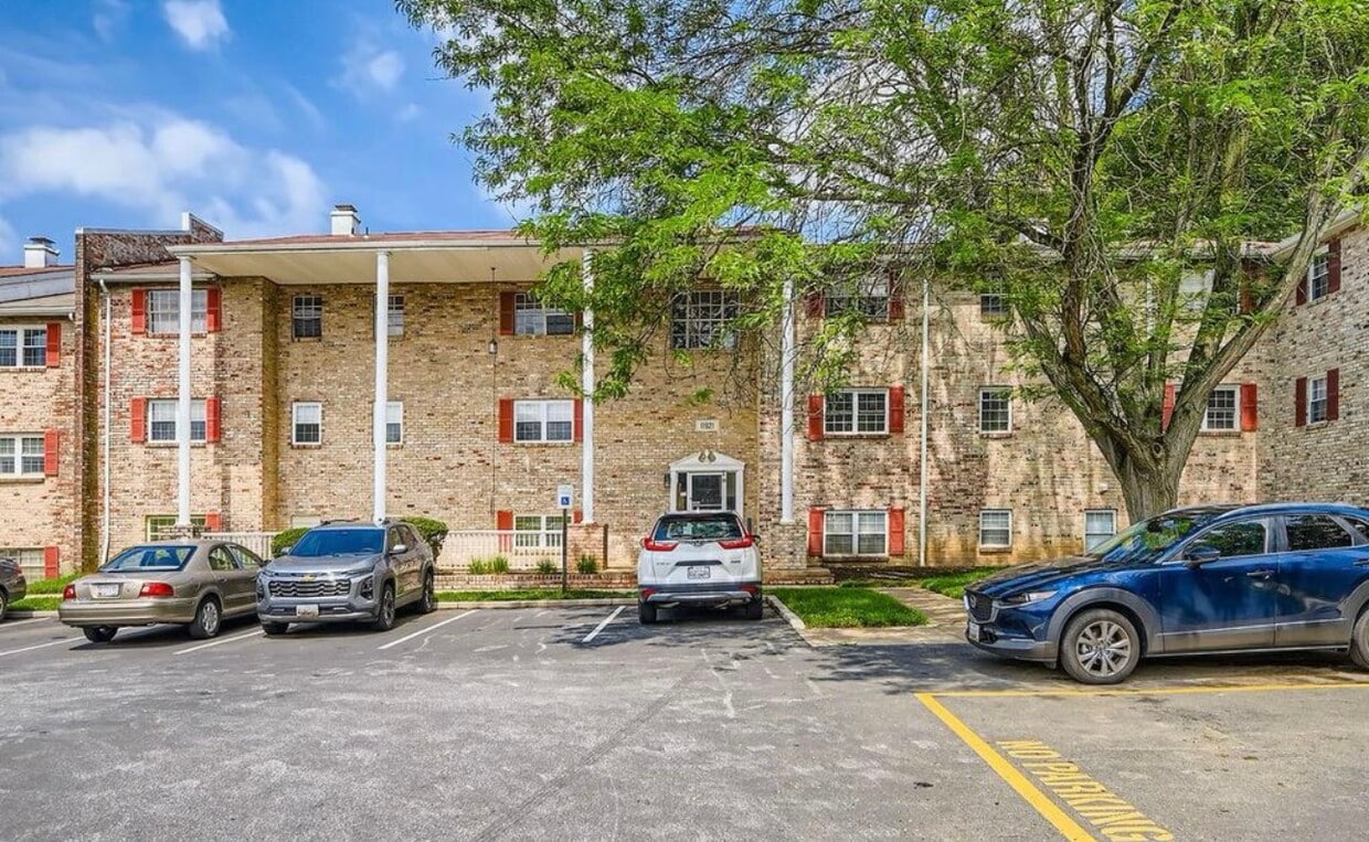 Foto principal - 11921 Tarragon Rd