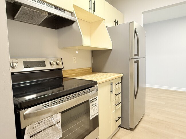 Photo du bâtiment - 2940 Elsmere Ave