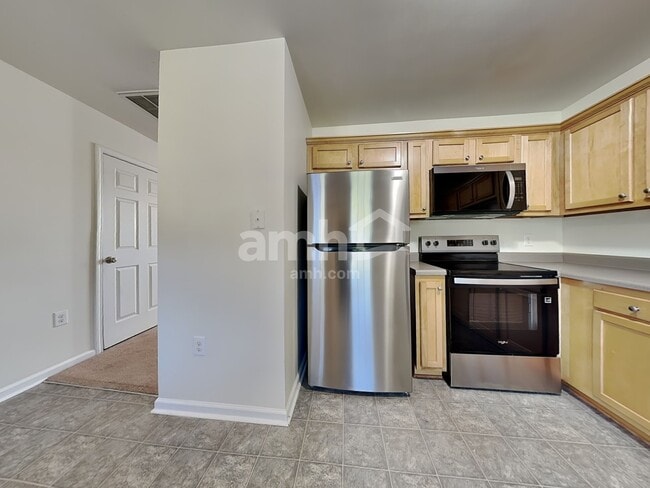 Building Photo - 43 Wolf Creek Ln