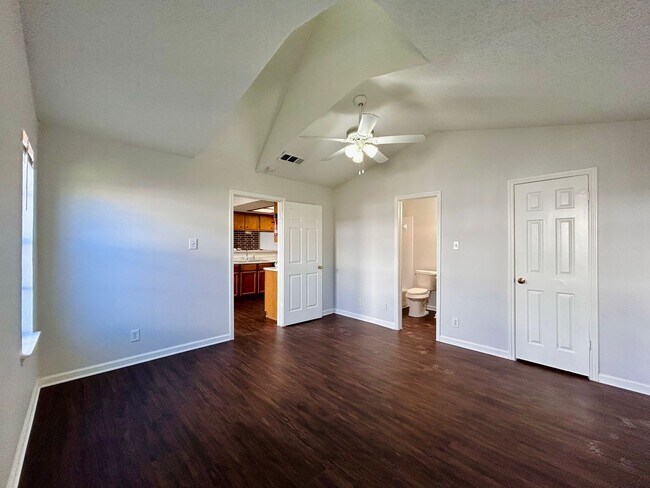 Foto del edificio - 9317 Kempler Dr