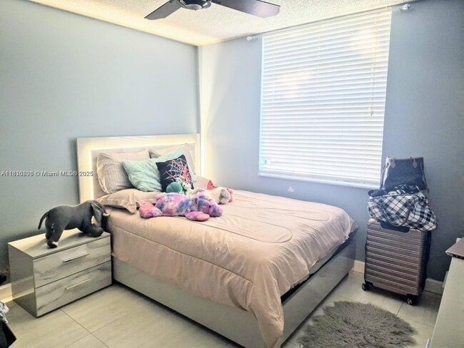 Foto del edificio - 7320 NW 18th St