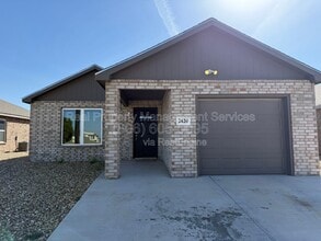 Building Photo - 2420 N Avenue P