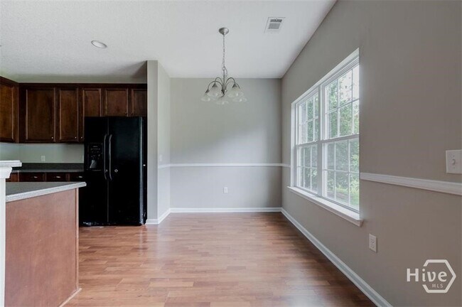 Building Photo - 62 Peregrine Cir