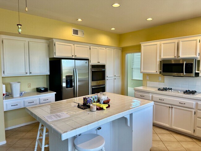 Foto del edificio - Welcome Home! 4 Bedroom with Canyon views
