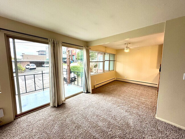 Foto del edificio - 2334 JR LEE APTS