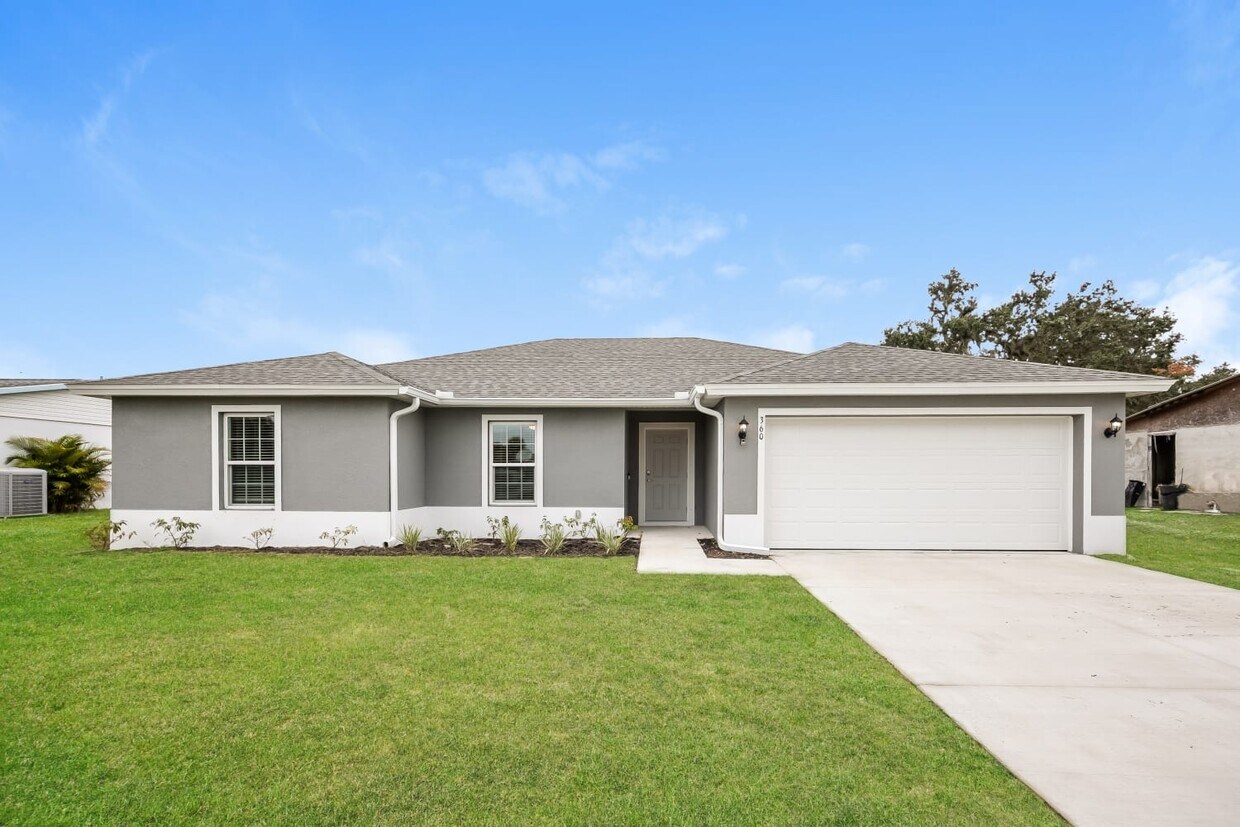 Foto principal - 360 Adair St