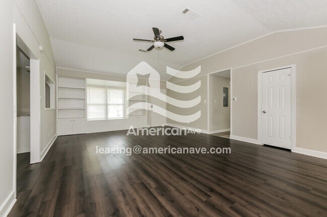 Foto del edificio - 402 Tumbleweed Cir