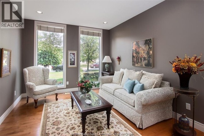 Building Photo - 1245 Lyoness Ct