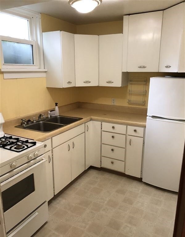 Foto del edificio - 206 East Avenue D