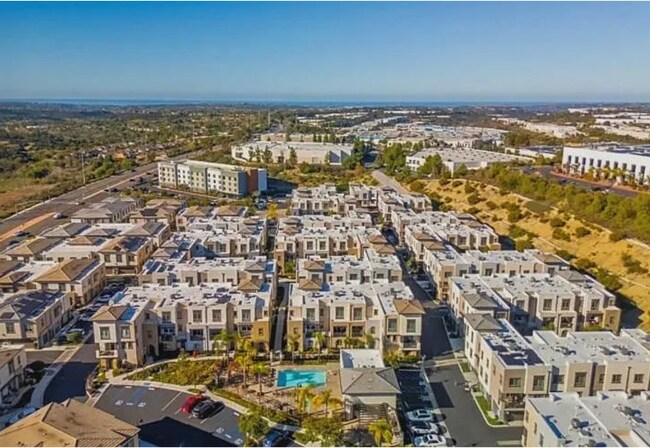Foto del edificio - 2124 Solara Ln