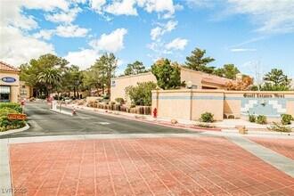 Building Photo - 2851 S Valley View Blvd