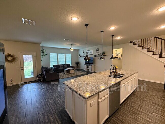 Foto del edificio - 1109 Pinnacle Ridge Rd