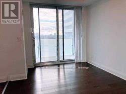Photo du bâtiment - 1080 Bay St.