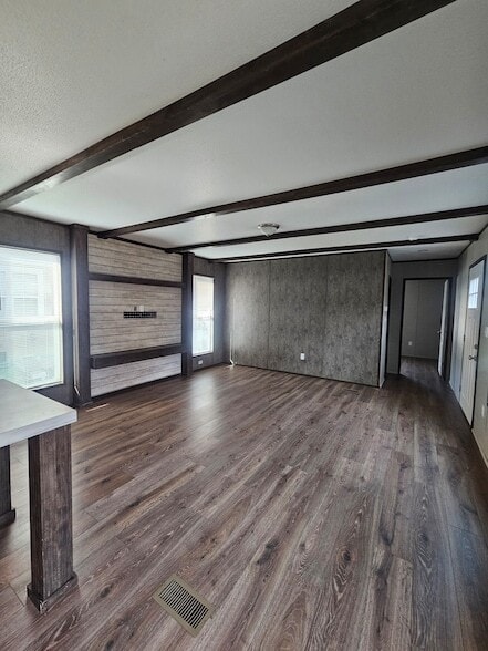 Building Photo - 6501 Hwy 19