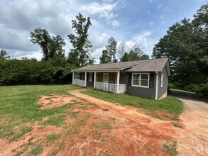 Building Photo - 168 Old Corinth Rd