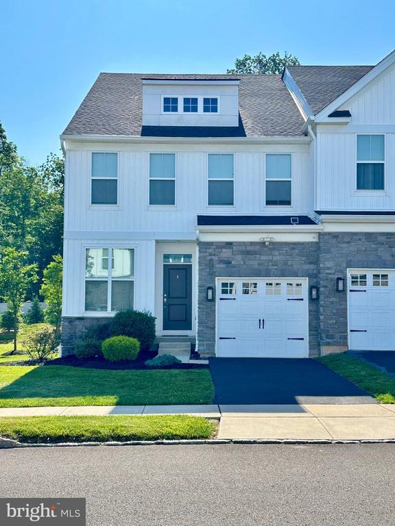 Primary Photo - 313 Wynstone Ct