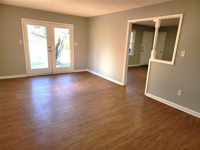 Foto del edificio - 4042 Jodeco Rd