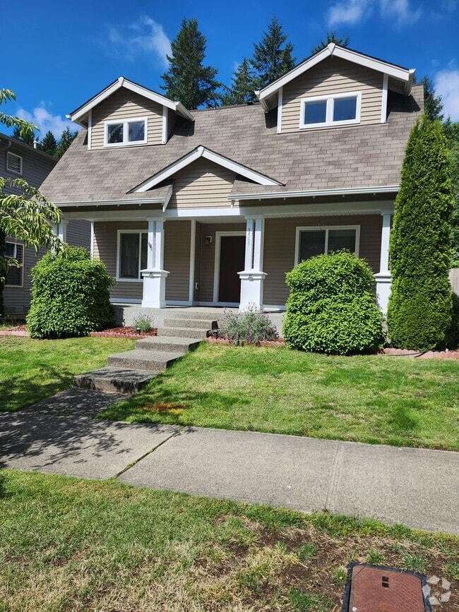 Building Photo - 1569 Burnside Pl