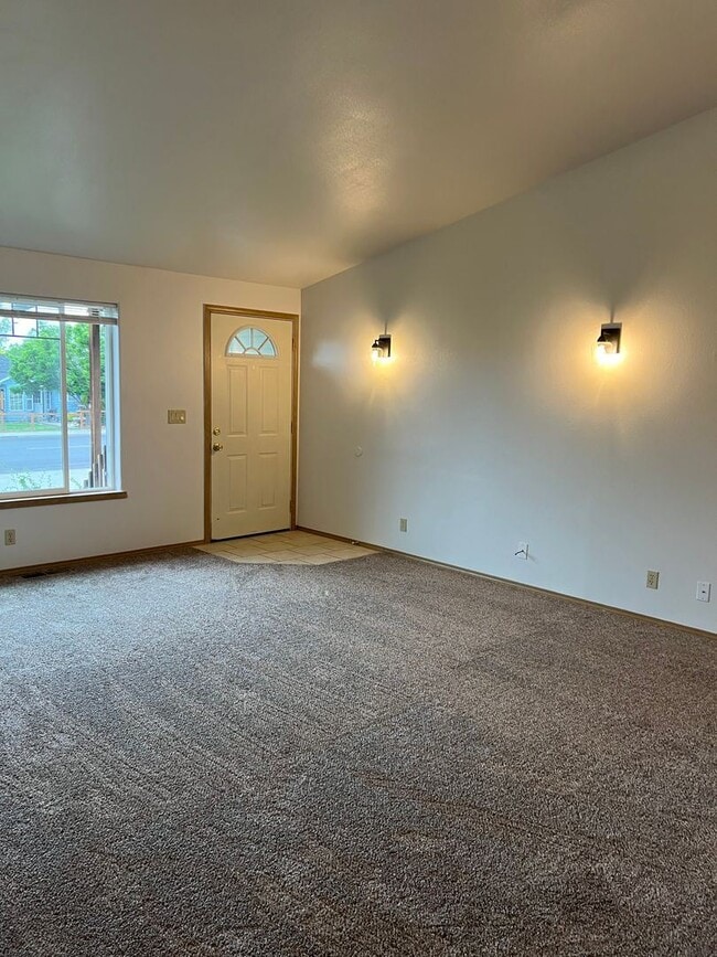 Building Photo - 2 br, 2 bath House - 2808 SW Salmon Avenue