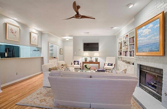 Foto del edificio - 1706 Summit View Pl
