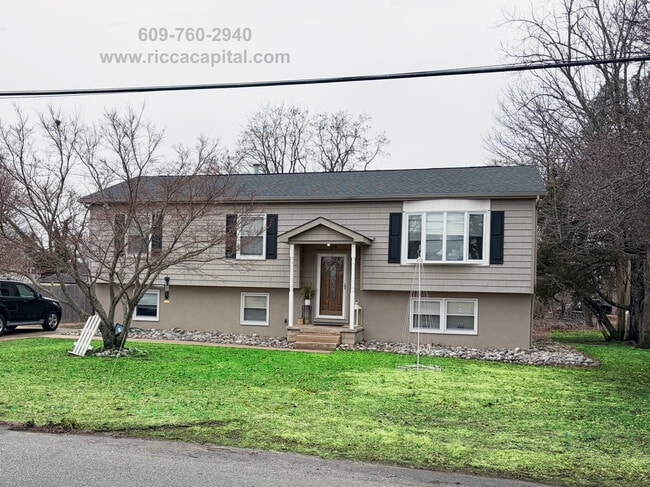 Building Photo - 184 Tansboro Rd