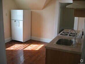 Building Photo - 30 Tilton St