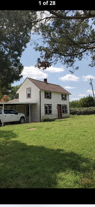 Foto principal - 1200 NE 122nd St