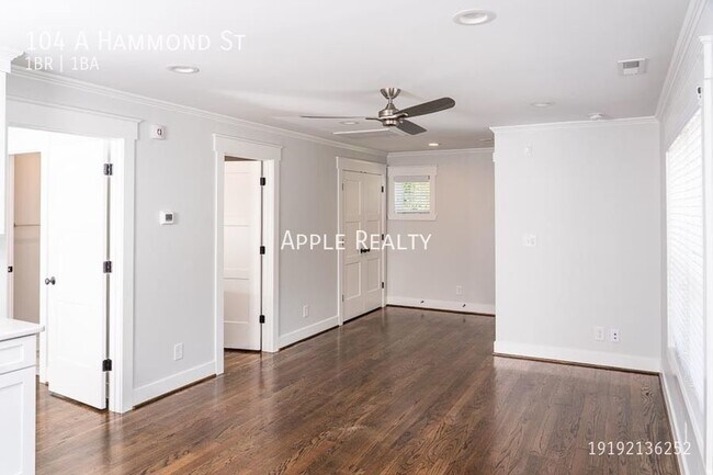 Foto del edificio - 104 E Hammond St