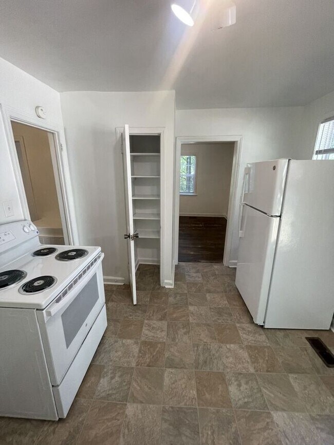 Foto del edificio - 2bd 1ba Home!