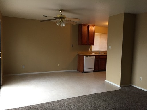 Building Photo - 1338 Loughborough Dr