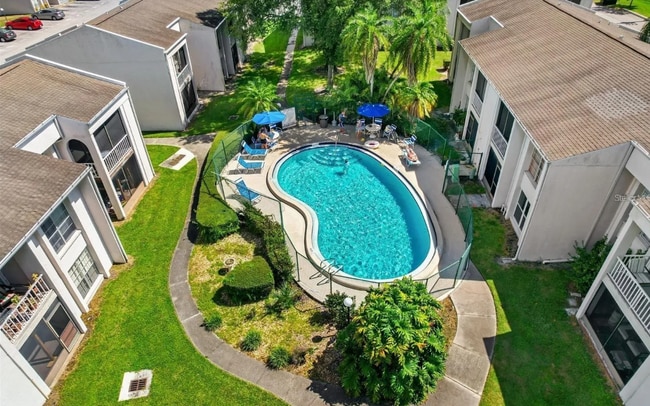 Building Photo - 25485 US Highway 19 N