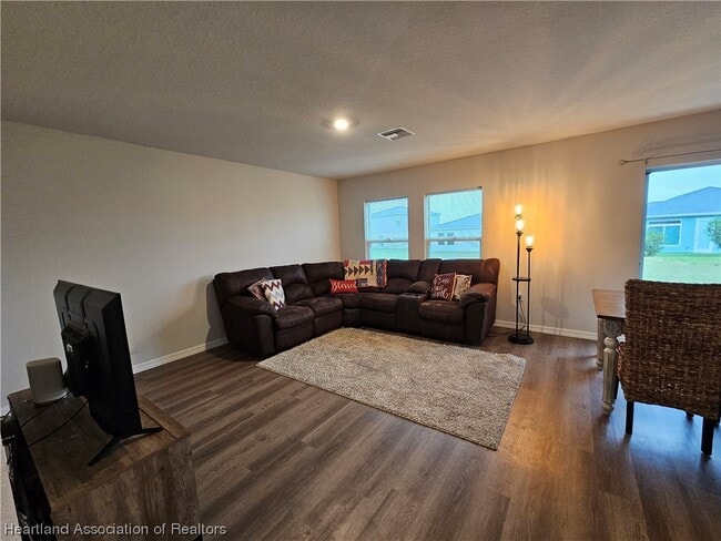 Building Photo - 1444 Stone Ridge Cir