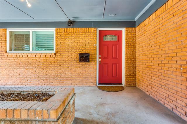 Foto del edificio - 659 Bizerte Ave