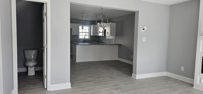 Photo - 1265 Cross Creek Cir Apartment