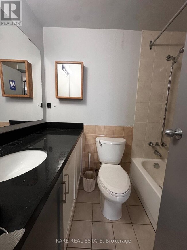 Building Photo - 99 Bellevue Ave