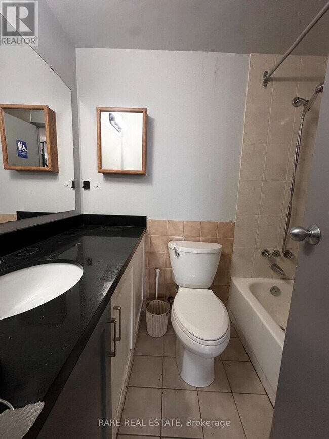 Photo du bâtiment - 99 Bellevue Ave