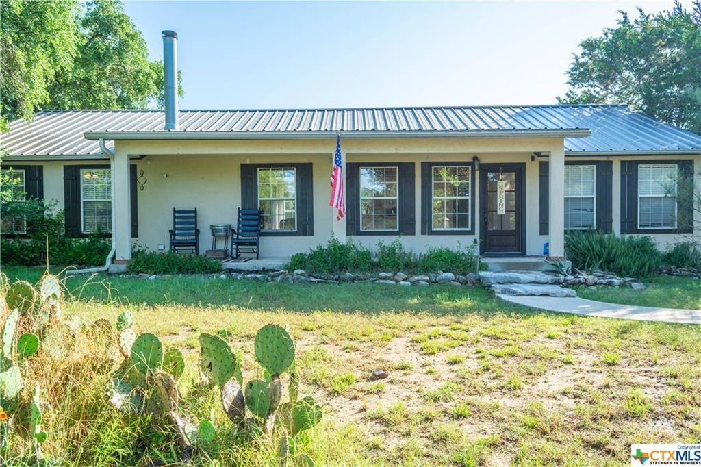 Primary Photo - 621 Spanish Moss Dr