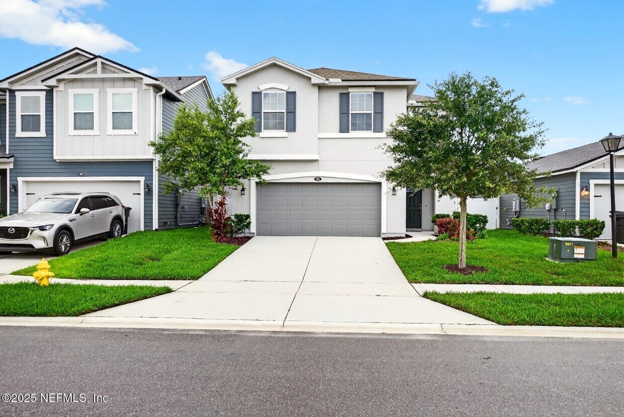 Foto principal - 411 Narrowleaf Dr