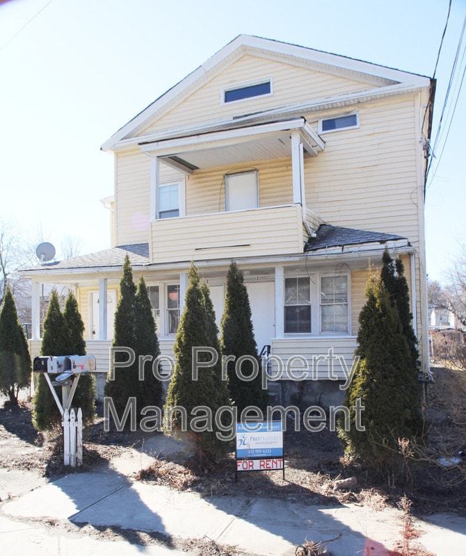 8 William St, Danbury, CT 06810 House Rental in Danbury, CT