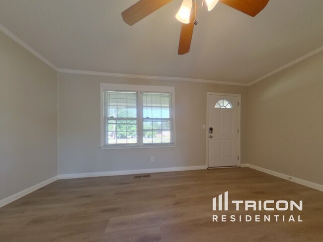 Building Photo - 4373 Eva Ct