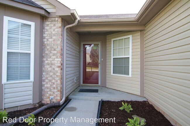 Building Photo - 3 br, 2 bath House - 7062 Dublin Lane