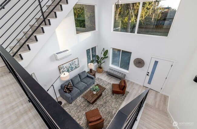 Foto del edificio - 8664 A 13th Ave NW
