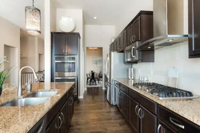 Foto del edificio - 9412 Joyce Way