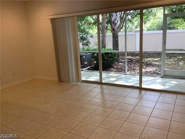 Foto del edificio - 8567 Athena Ct